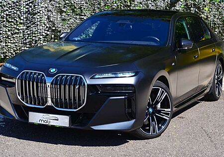 BMW i7 xDrive 60 M Sport*360*CARBON*MATT*PANO*INDIV*