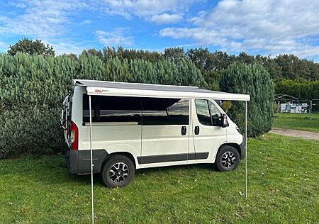 Peugeot Boxer HDi 330 L1H1 verglast Komfort