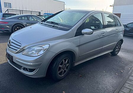 Mercedes-Benz B 170 B170 TÜV 07.2025 neue Winterreifen AHK