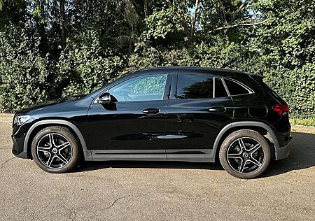 Mercedes-Benz GLA 250 AMG Line, 360Kamera, Head-up Display,Standheizung