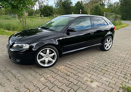 Audi A3 3.2 quattro Ambition