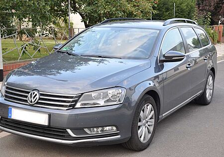 VW Passat Variant Volkswagen 2.0 TDI DSG BlueMotion Comfortline