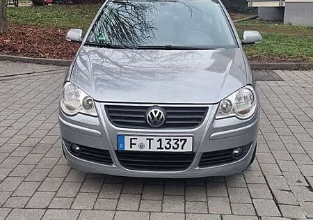 VW Polo Volkswagen 1.6 Automatik United