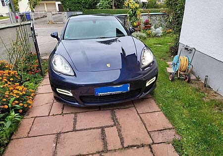 Porsche Panamera Turbo PDK