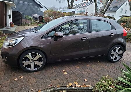 Kia Rio 1.4 Platinum Edition