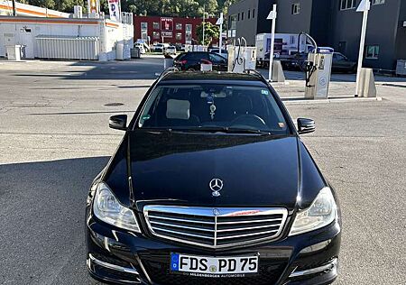 Mercedes-Benz C 220 T CDI DPF (BlueEFFICIENCY)
