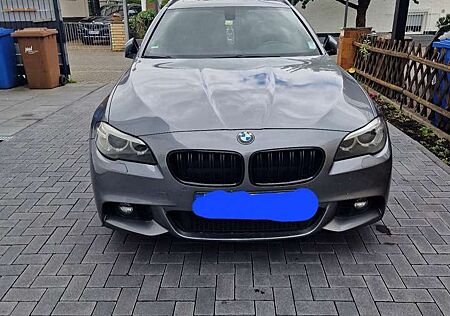 BMW 530d 530 xDrive Touring Aut.