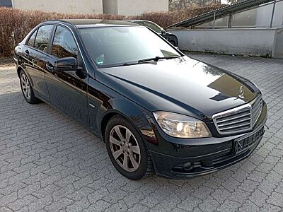 Mercedes-Benz C 180 CGI Automatik BlueEFFICIENCY