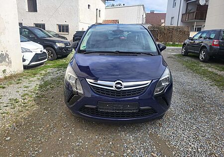 Opel Zafira Tourer Edition