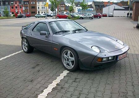 Porsche 928 928S