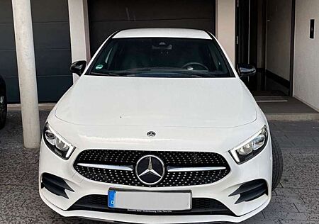 Mercedes-Benz A 200 AMG-Line LED High Performance Business Paket