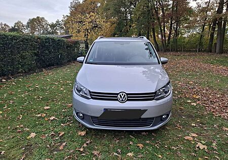 VW Touran Volkswagen 2.0 TDI DPF DSG Life