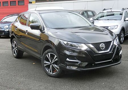 Nissan Qashqai 1.2l N-Connecta/Navi,Tel,SHZ,18"LM,Spurass., R-Cam