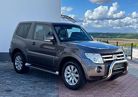 Mitsubishi Pajero 3.2 DI-D Intense