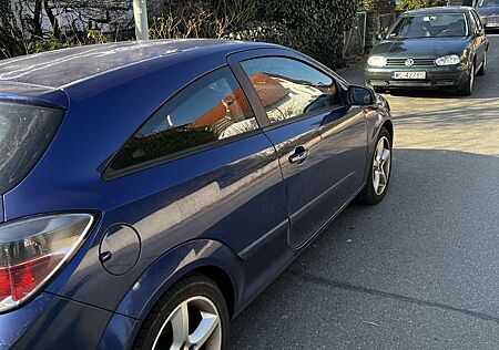 Opel Astra 1.6 16V Coupe