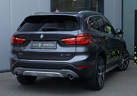 BMW X1 sDrive20i High Executive / sitzheizung / Adap