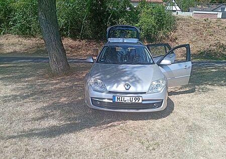 Renault Laguna Grandtour 2.0 dCi FAP Expression