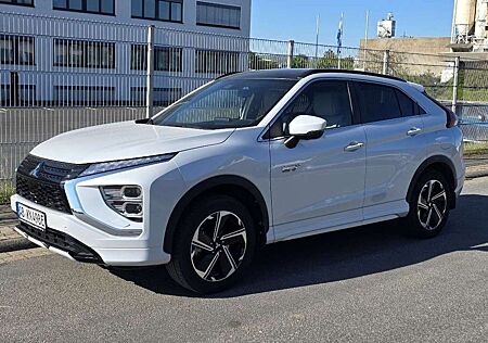 Mitsubishi Eclipse Cross Plug-In Hybrid 4WD Top