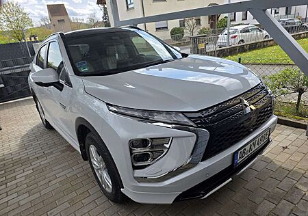Mitsubishi Eclipse Cross Plug-In Hybrid 4WD Top
