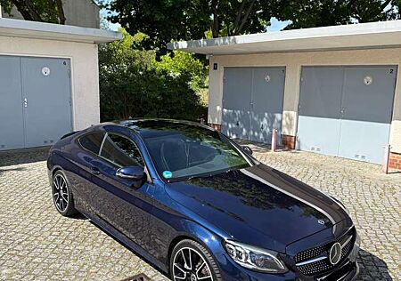Mercedes-Benz C 300 d Coupe 9G-TRONIC AMG Line