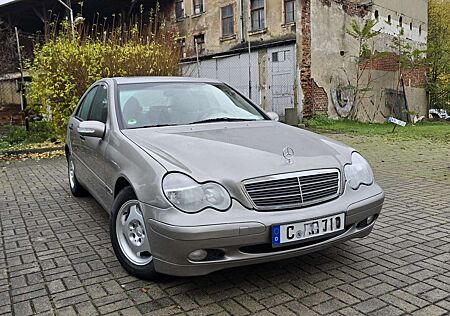 Mercedes-Benz C 180 Kompressor – Top gepflegt, nur 74000km! 2.hand