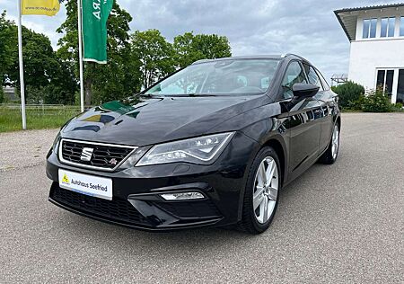 Seat Leon ST FR Black Matt Edition Kamera Navi LED