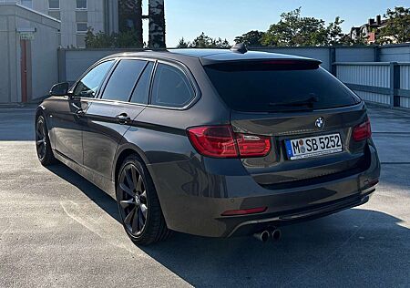 BMW 330d 330 Touring xDrive Aut.Modern Line