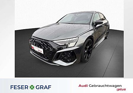Audi RS3 Sportback qu. S tr. +ACC+HEADUP+KERAMIK+B&O+