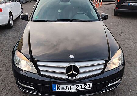Mercedes-Benz C 200 T CGI Automatik-Benzin+LPG Avantgarde