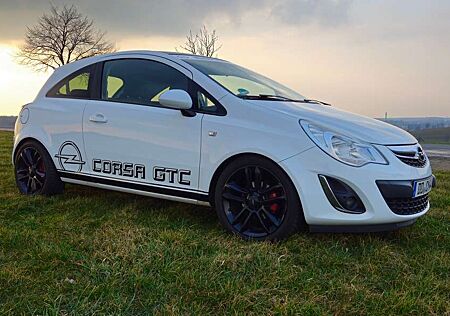 Opel Corsa 1.4 16V Color Edition