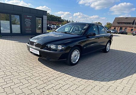 Volvo S60 2.5T Momentum 2HD Leder Xenon AHK