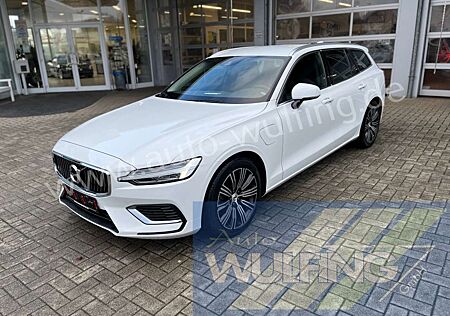 Volvo V60 Kombi Core Recharge Plug-In Hybrid AWD Autom