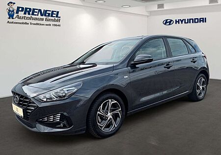 Hyundai i30 gebraucht kaufen Hyundai i30 1.0T 48V Select+ KAMERA DAB PDC CARPLAY