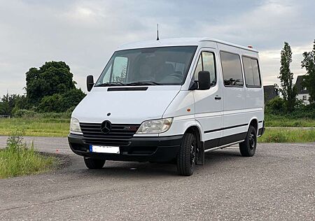 Mercedes-Benz Sprinter 211+CDI++901.661