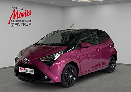 Toyota Aygo 1.0 x Final Navi Rückfahrkam.Tempomat