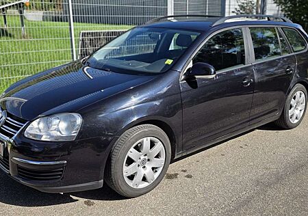 VW Golf Variant Volkswagen Trendline