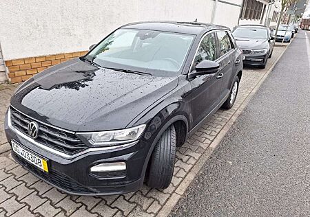 VW T-Roc Volkswagen 2.0 TDI SCR ACTIVE
