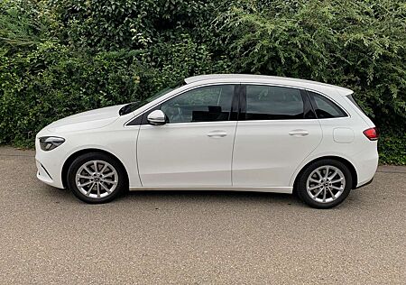 Mercedes-Benz B 250 7G-DCT Edition 19