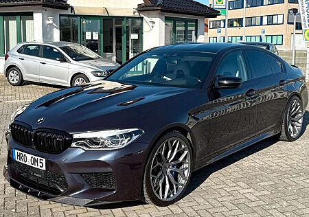 BMW M5 F90 NO OPF INDIVIDUAL DE*VOLL*780PS*AKRAPOVIC