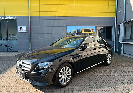 Mercedes-Benz E 200 TEILEDER/SCHIEBEDACH/NAVI/WIDESCREEN/XENON