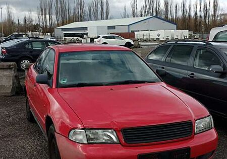 Audi A4 1.6