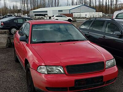 Audi A4 1.6