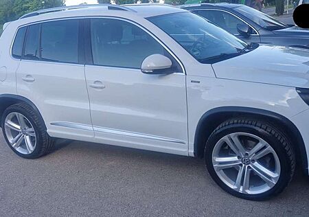 VW Tiguan Volkswagen 2.0 TDI 4 Motion Club & Lounge