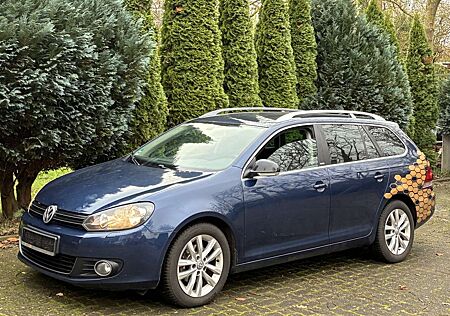 VW Golf Volkswagen 1.6 TDI DPF Style