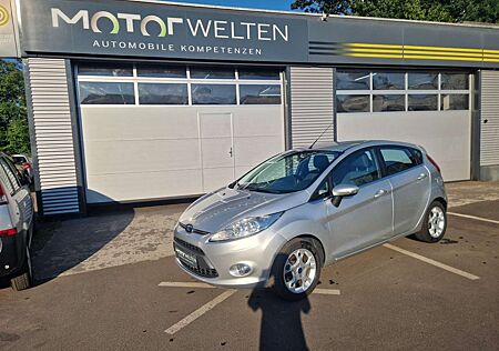 Ford Fiesta 1.25 Titanium (EURO 5) 1.25 EU5 Titanium (EURO 5)