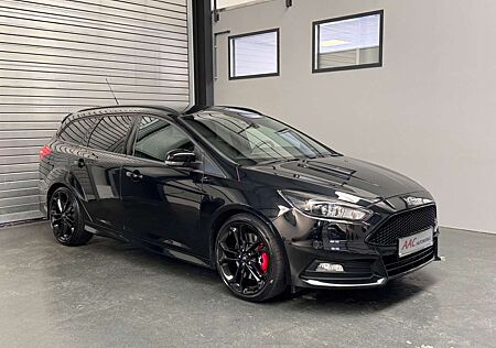 Ford Focus Turnier ST/Vollle./Navi/KeyLess/CarPl./Cam