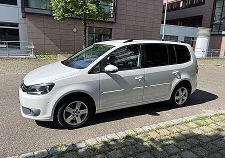 VW Touran Volkswagen 1.4 TSI DSG Comfortline