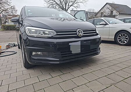VW Touran Volkswagen 2.0 TDI SCR DSG UNITED