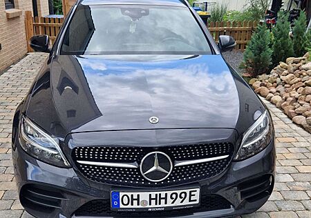 Mercedes-Benz C 300 e T 9G-TRONIC AMG Line