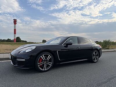 Porsche Panamera Turbo Exclusive PDK Standheizung, Kühlschrank